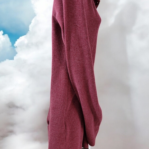 Eddie Bauer women's size L in burgundy with five buttons on neck. More... - Picture 7 of 7